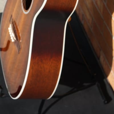 2020 Guild M-25E, Concert Acoustic-Electric Guitar - California Burst image 3