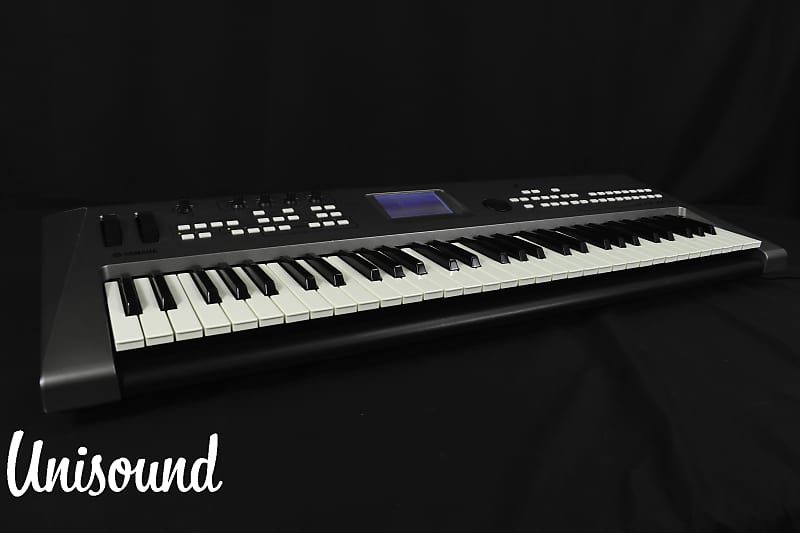 Yamaha MM6 Synthesizer Keyboard in Very Good Condition | Reverb