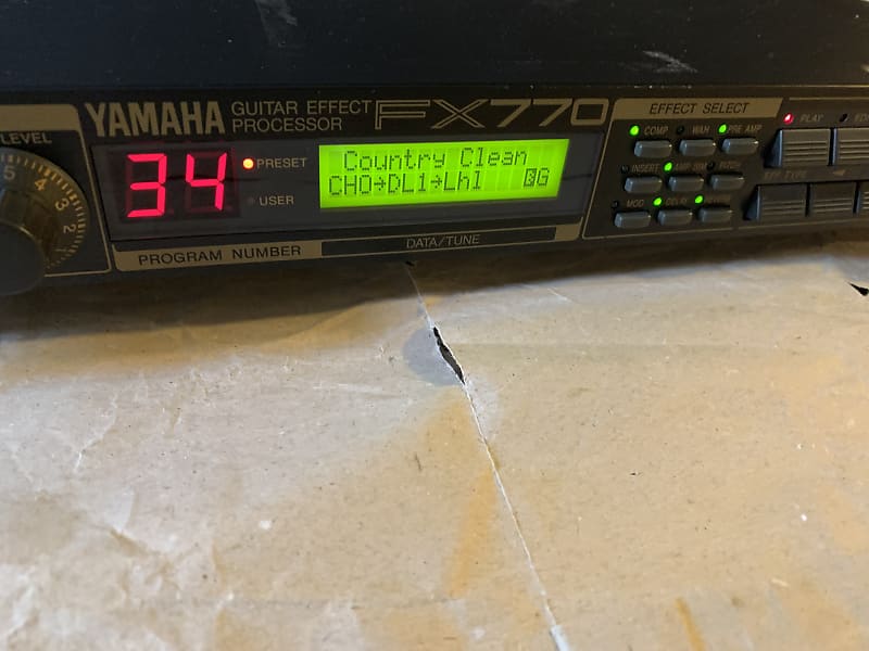Yamaha FX-770 Guitar Effect Processor 90s with two FC7