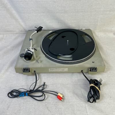 Technics SL-210 1988 Turntable Record Player Vinyl Project Needs Repair image 9