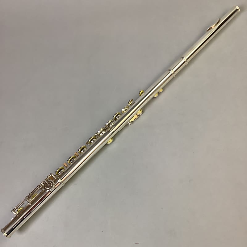 Yamaha YFL-412 Flute