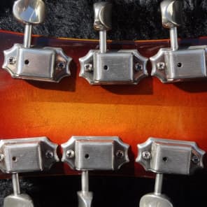 Mosrite The Ventures 1988 signed by Semie Moseley image 9