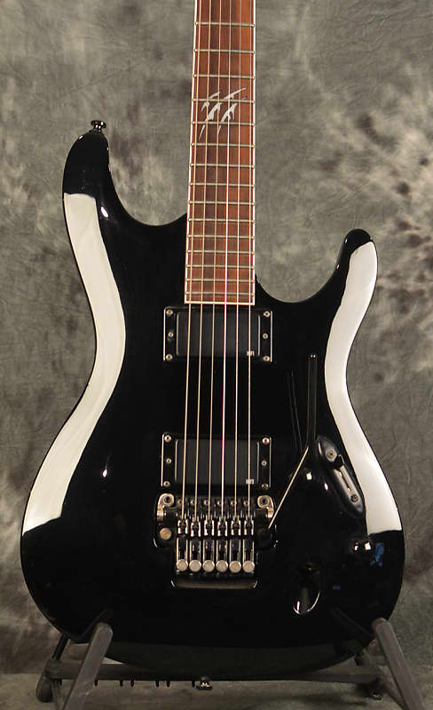 Ibanez S520EX Ebony Gloss Slim Body Electric w Claw Scratch