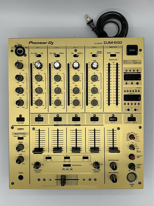 DJM-600 DJ Mixer w/ Vintage knobs and New GoldFaceplate (MAY