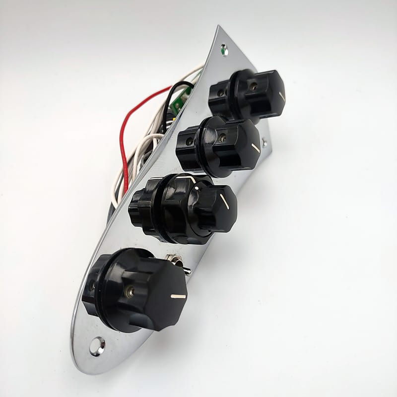 Fender Deluxe Active Jazz Bass Preamp Control Plate Reverb