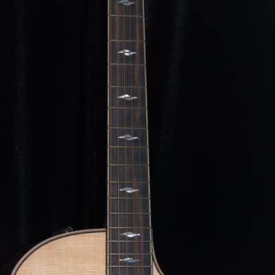 Taylor 814ce with V-Class Bracing 2018 - Present - Natural image 3
