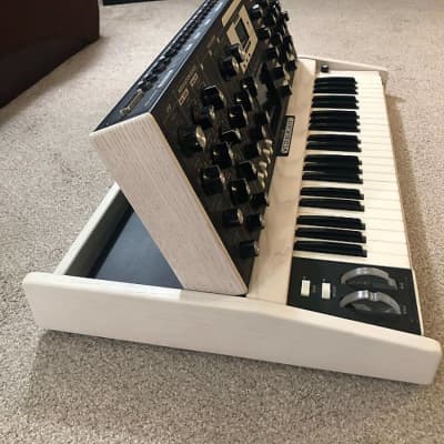 Moog MiniMoog Voyager Select Series Edition 44-Key Monophonic Synthesizer - White Cabinet with Flight Case image 11