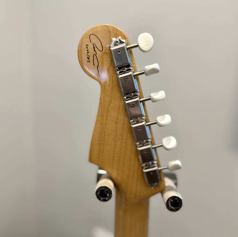 Kanji stratocaster 2025