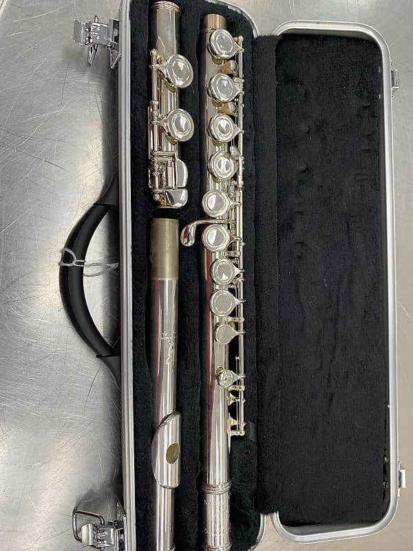 Gemeinhardt Artisan 2spa closed hole student flute great Reverb