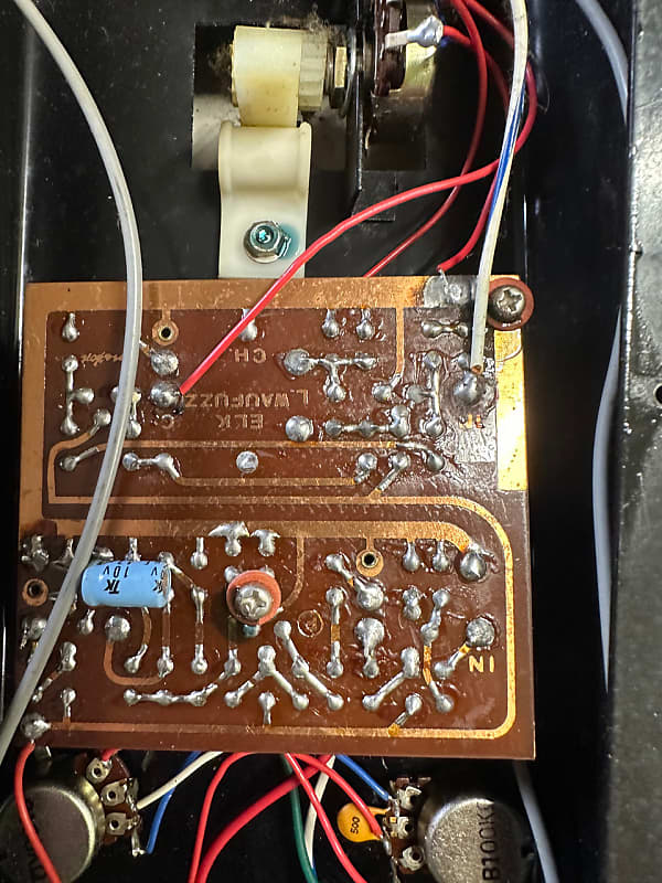 Elk Wau Fuzz | Vintage 1970s (Made in Japan) Shin-Ei Wah