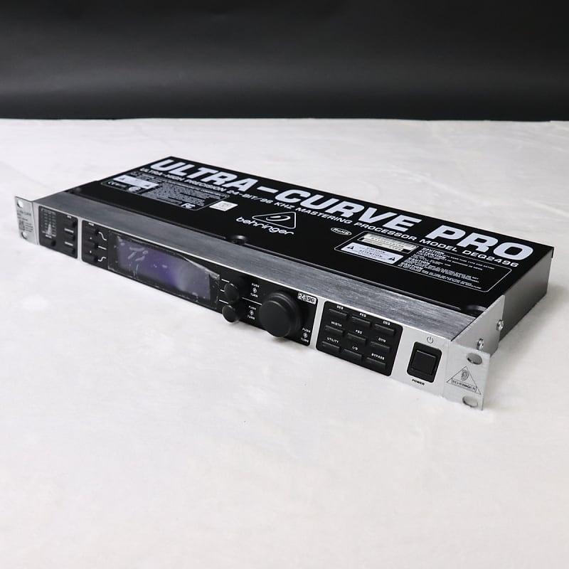 Behringer Ultracurve Pro DEQ2496 24-Bit Mastering Processor