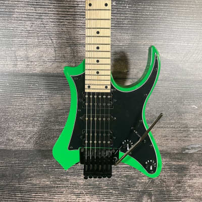 Traveler Vaibrant 88 Standard - Slime Green Electric Guitar (Torrance,CA) (NOV23) image 1
