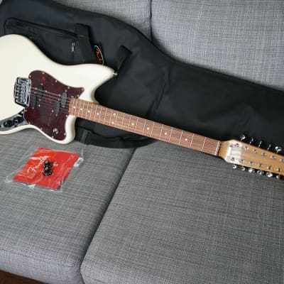 Fender Alternate Reality Series Electric XII 2019 White Pro Set up image 2