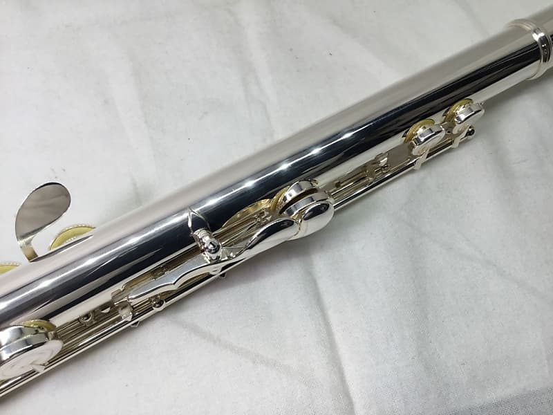 Pearl Elegante Primo F EP925 RE OFFSET Flute (S/N:36698) (09 Pearl Elegante Primo F EP925 RE OFFSET Flute (S/N:36698) (09
