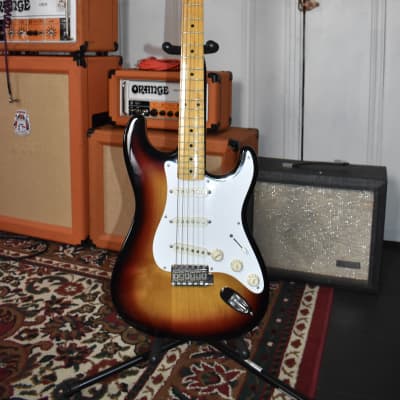 Fender Japan ST-555 A Serial 1980's Fujigen Electric Guitar Fender Japan ST-555 A Serial 1980's Fujigen Electric Guitar