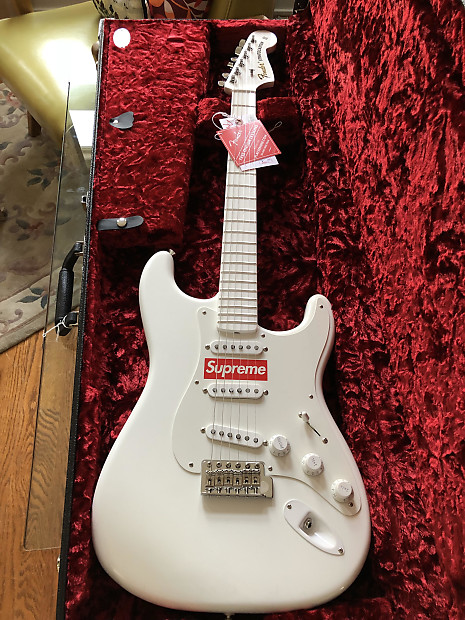 Supreme x fender outlet