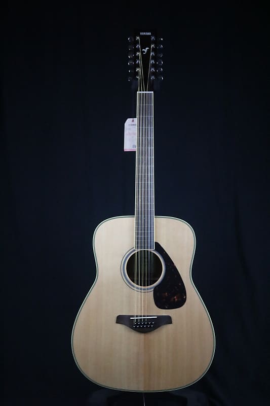 Guitare acoustique Folk Yamaha FG820 Black