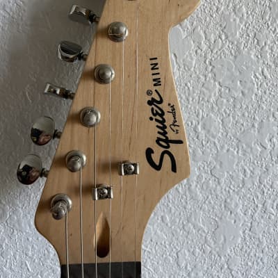 Fender Squire Mini Stratocaster (3/4 size) image 2