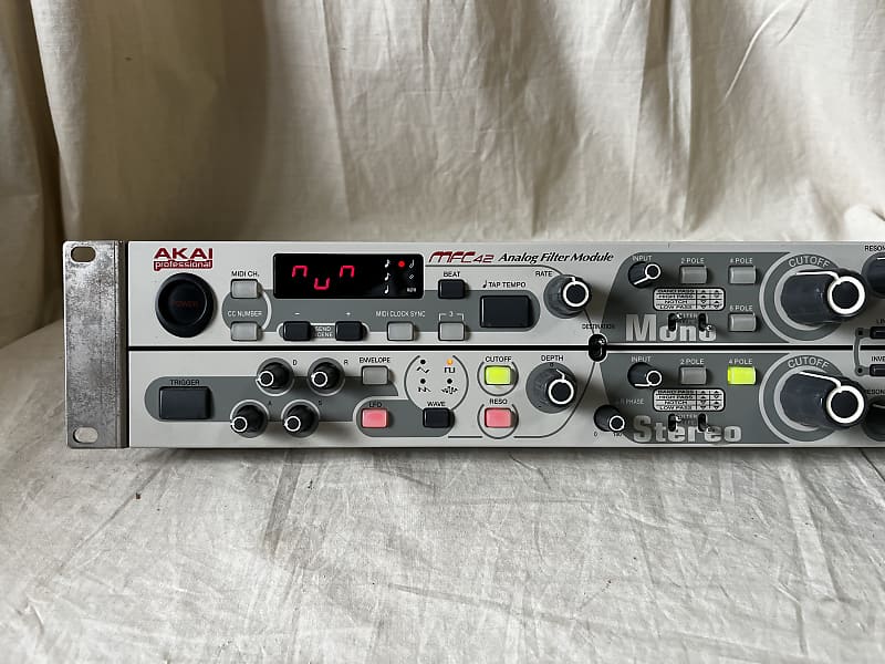 AKAI MFC42 Analog Filter Module | Reverb