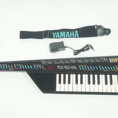 [SALE Ends June 30] YAMAHA SHS-10B Black FM Synthesizer Keyboard SHS10 Shoulder Keyboard Keytar w/ 100-240V PSU