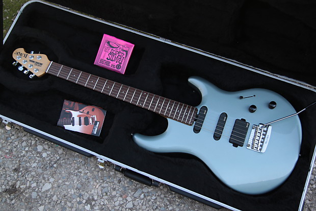 Musicman outlet luke ii