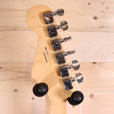 Fender Player Stratocaster - Maple Fingerboard, Capri Orange image 9