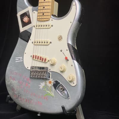 Fender Stratocaster Of COLDPLAY Jonny Buckland Owned for tour