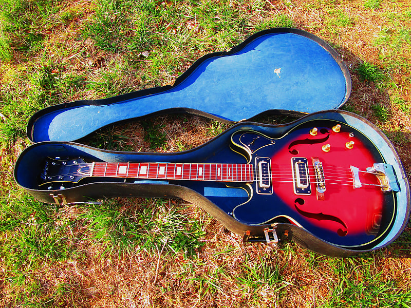 Univox 335 Style Guitar, 1960's, Japan, "Player", Case image 1