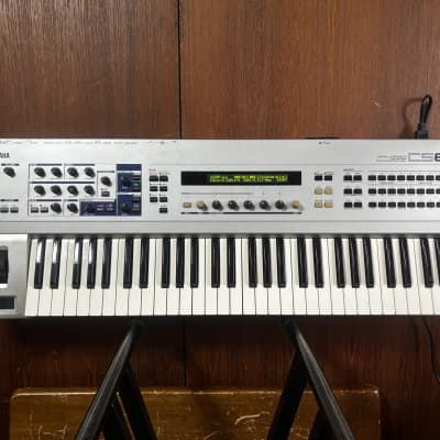 Yamaha CS6x CONTROL SYNTHESIZER Real time Control Modular Synthesis New internal battery