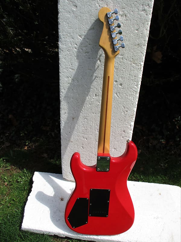 Squire By Fender Stratocaster, 1986, Made In Japan, Red, 22