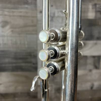 Bach Stradivarius Model 37 trumpet image 8