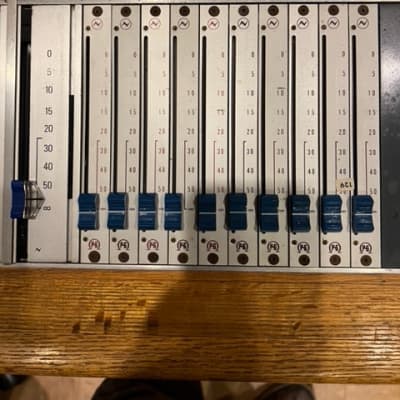 Neve 8058 1977- grey image 18