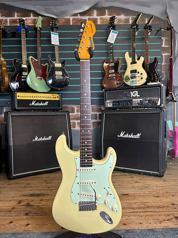 Levinson Blade Texas Classic Vintage White Electric Guitar