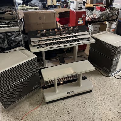 Yamaha Electone FX-1 organ + tone cabinets DX1 FM synthesis