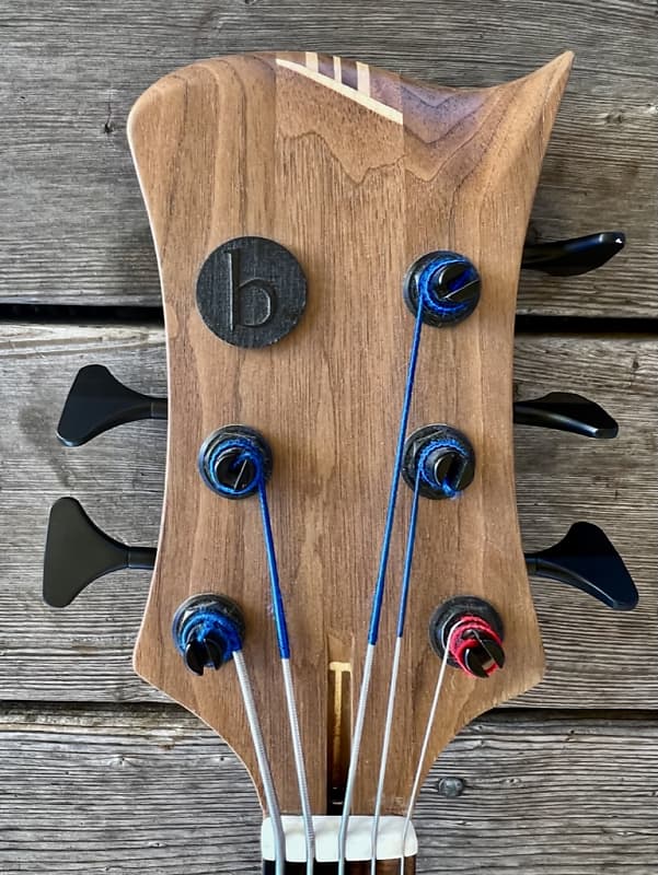 Better Mousetrap Guitars – Handmade Instruments