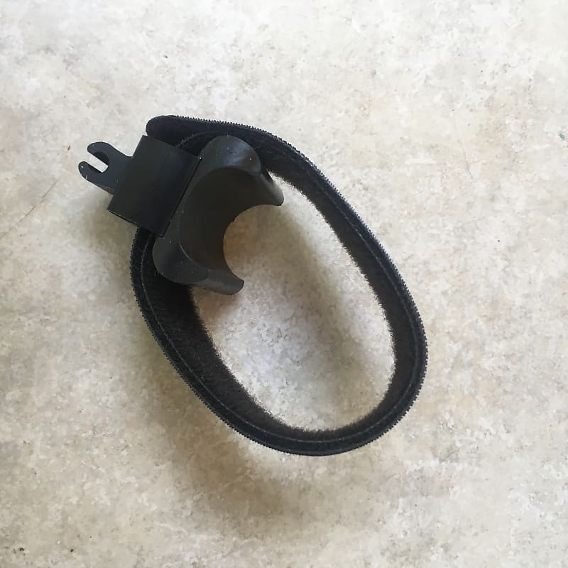 DPA UC4099 Universal Microphone Mounting Clip - New With Box | Reverb