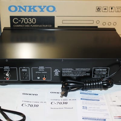 Onkyo C-7030 Compact Disc Player Absolute Pristine condition! Must