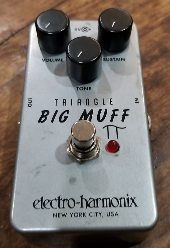 Electro-Harmonix Triangle Big Muff Pi