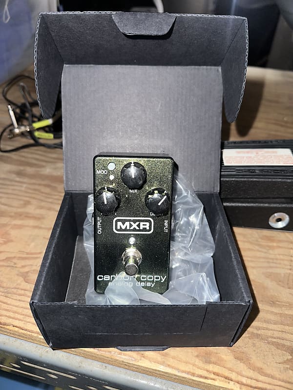 MXR M169 Carbon Copy Analog Delay