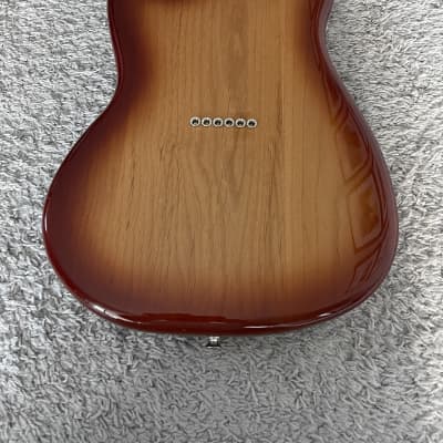 Fender Player Mustang 2020 MIM Sienna Sunburst Maple Fretboard Guitar + Gig Bag image 12