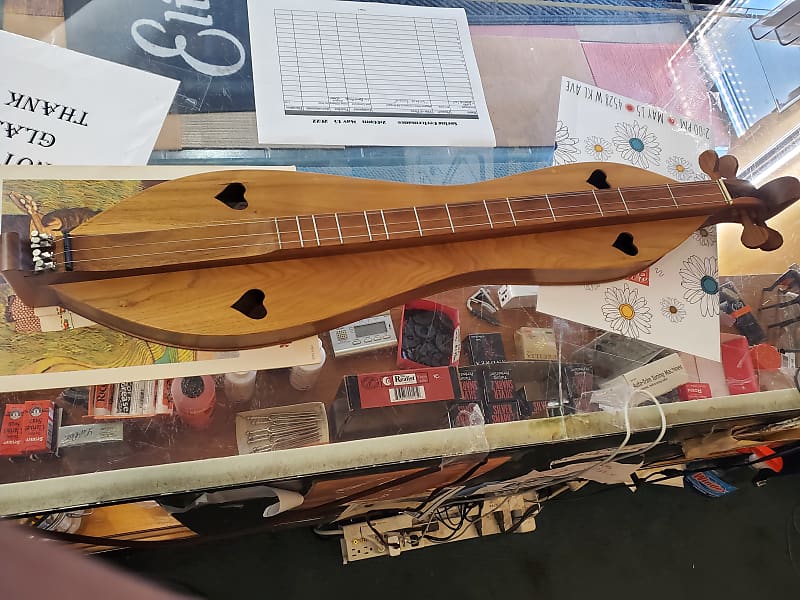 Homer C. Ledford Hourglass Dulcimer Reverb