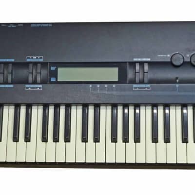 Alesis QuadraSynth Plus Piano