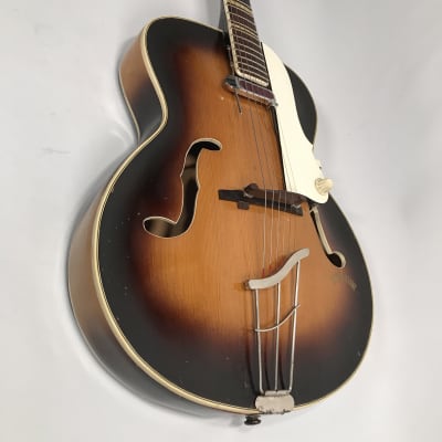 Hoyer archtop guitar 1950s with Dearmond Rythm Chief - carved top and bottom - German vintage image 1