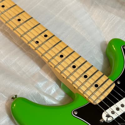 Fender Player Lead II Maple Fingerboard Neon Green MIM Electric Guitar image 7