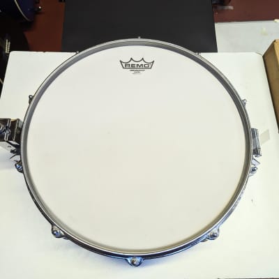 1980s Pearl Taiwan 3.5 X 14" Free Floating Maple Shell Snare Drum - Looks Really Good - Sounds Great! image 6