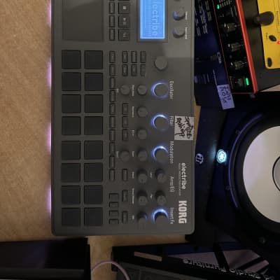 Korg Electribe 2 Music Production Station 2010s - Grey