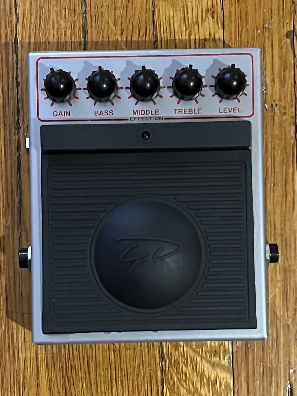 George Dennis King Bee Distortion Bonus Pedals Included | Reverb
