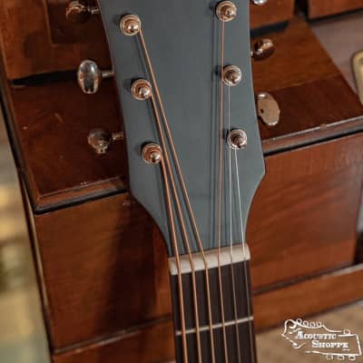 Guild BT-240E Sitka/Mahogany Jumbo Natural Top Baritone Acoustic Guitar w/ Fishman Pickup #9950 image 2
