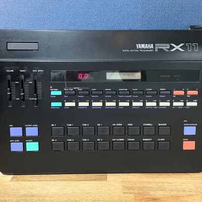 [Excellent] Yamaha RX11 Digital Rhythm Programmer - Black