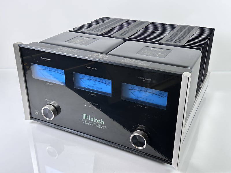 McIntosh MC207 Seven Channel Power Amplifier  			